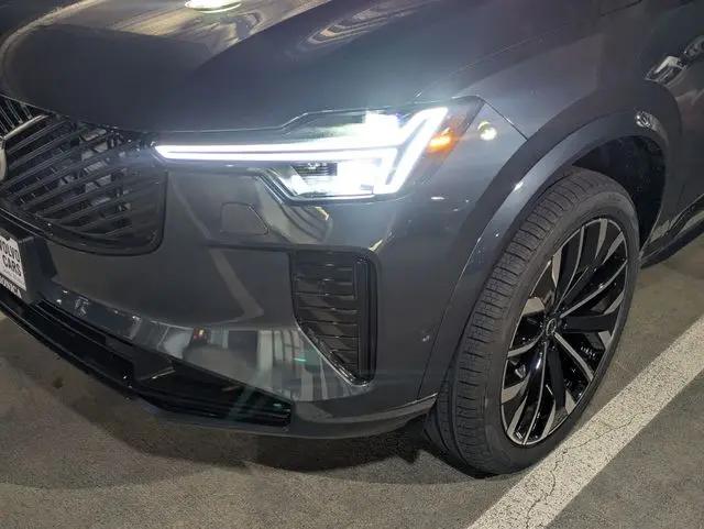 2026 Volvo XC90 Ultra Dark Theme, B6 AWD Gas (mild hybrid), Gasoline, 7 Seats