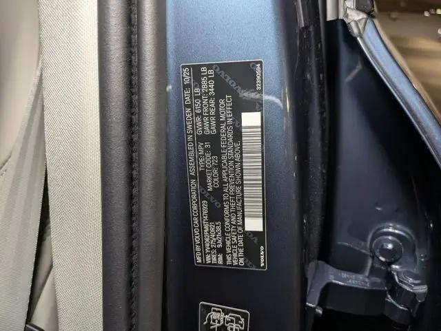 2026 Volvo XC90 Ultra Dark Theme, B6 AWD Gas (mild hybrid), Gasoline, 7 Seats