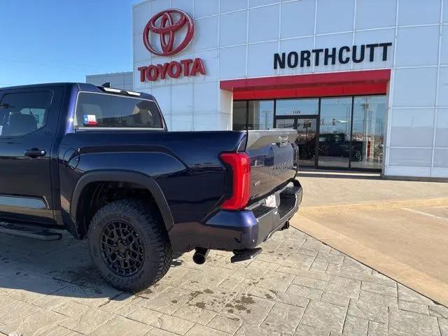 2026 Toyota Tundra SR5 CrewMax 5.5' Bed