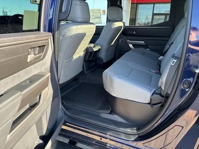 2026 Toyota Tundra SR5 CrewMax 5.5' Bed