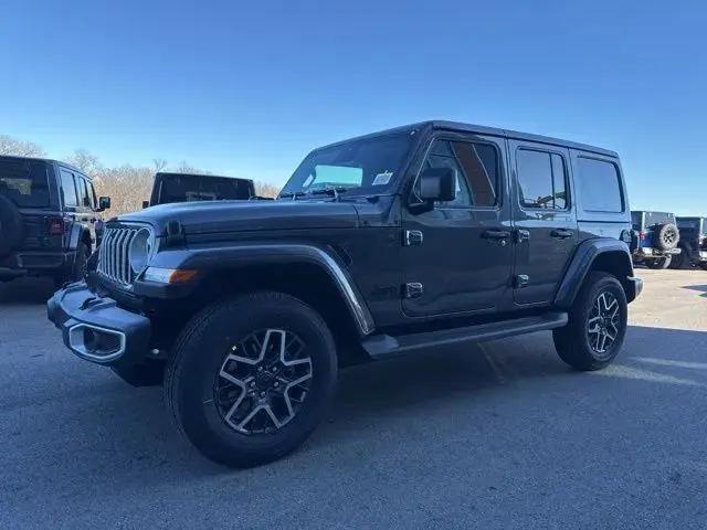 2026 Jeep Wrangler 4-Door Sahara 4x4