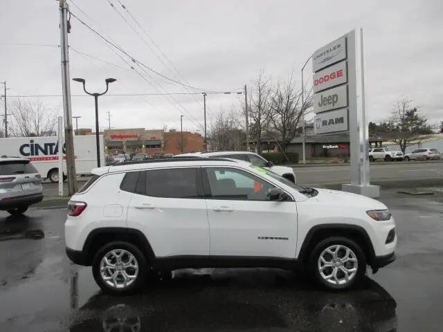 2024 Jeep Compass Latitude 4x4