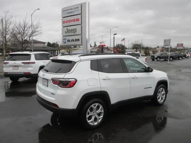 2024 Jeep Compass Latitude 4x4