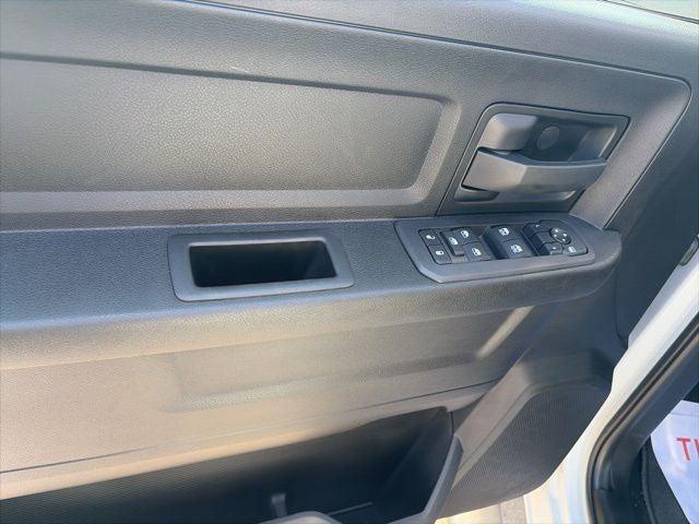 2026 Ram 2500 Tradesman Crew Cab 4x4 8' Box