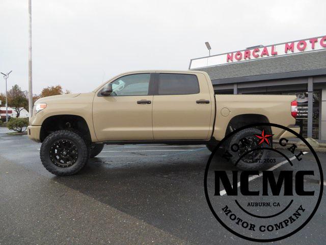 2017 Toyota Tundra SR5 5.7L V8 2017 Toyota Tundra SR5 5.7L V8