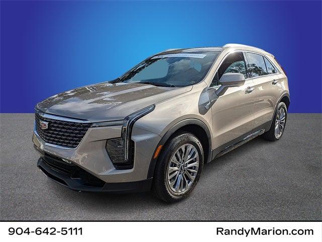 2025 Cadillac XT4 FWD Premium Luxury