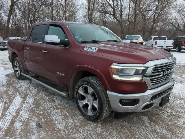 2019 RAM 1500 Laramie Crew Cab 4x4 57 Box 2019 RAM 1500 Laramie Crew Cab 4x4 57 Box