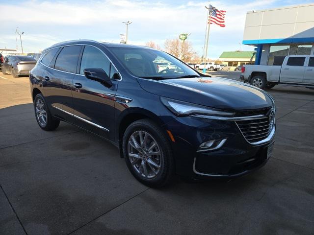 2023 Buick Enclave Premium AWD