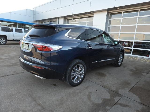 2023 Buick Enclave Premium AWD