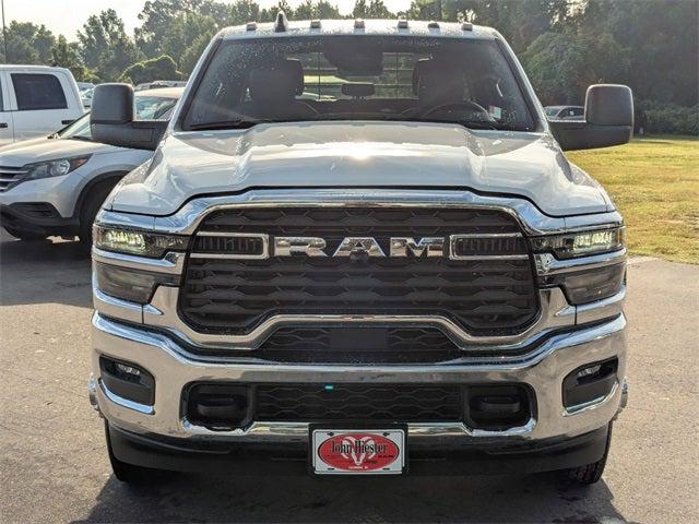 2025 RAM Ram 3500 Chassis Cab RAM 3500 TRADESMAN CREW CAB CHASSIS 4X4 60 CA