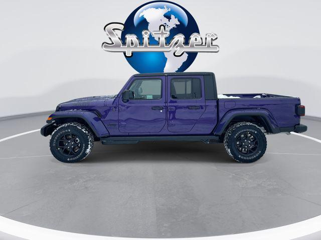2026 Jeep Gladiator Sport