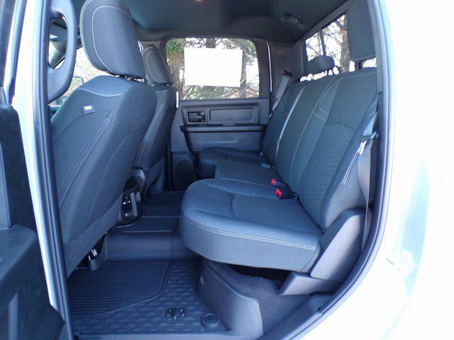 2026 Ram 2500 Black Express Crew Cab 4x4 64 Box