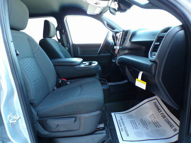 2026 Ram 2500 Black Express Crew Cab 4x4 64 Box