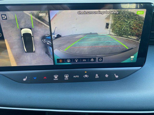 2026 Nissan LEAF PLATINUM+