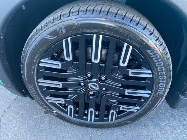2026 Nissan LEAF PLATINUM+