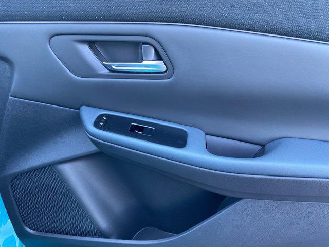 2026 Nissan LEAF PLATINUM+