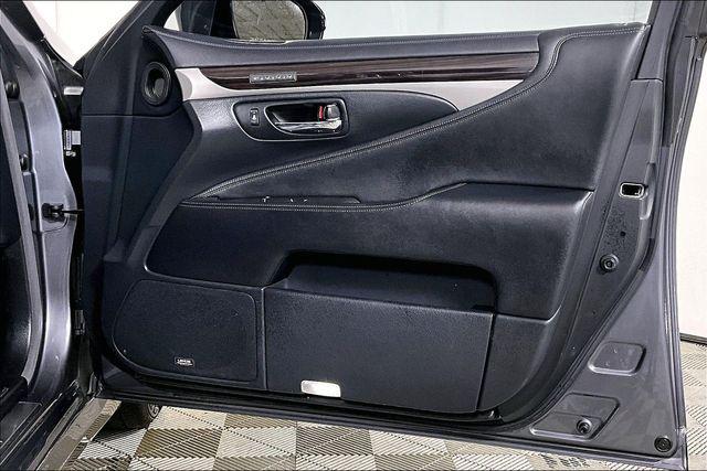 Used 2016 Lexus LS 460 For Sale in Olive Branch, MS