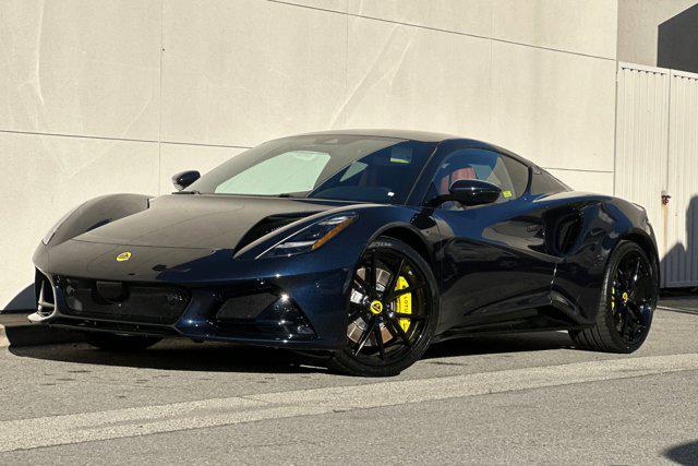 2026 Lotus Emira Base's photo