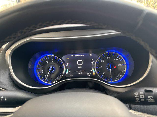 2022 Chrysler Pacifica Touring L
