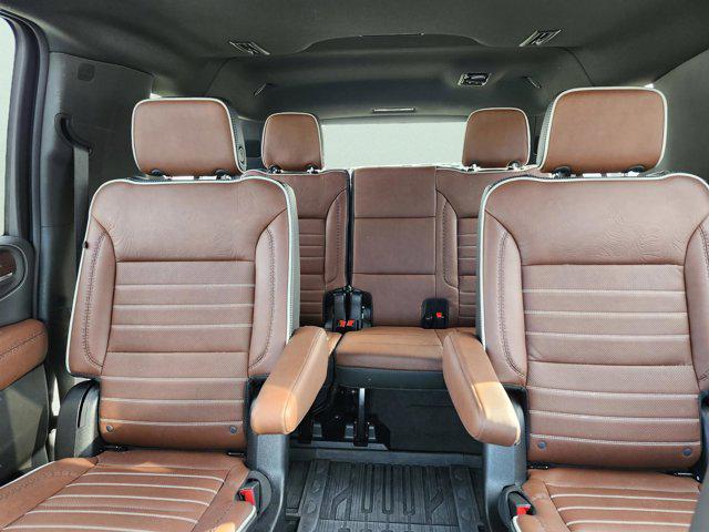 2024 GMC Yukon XL 4WD Denali Ultimate