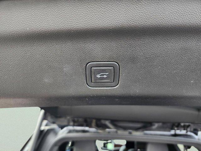 2024 GMC Yukon XL 4WD Denali Ultimate