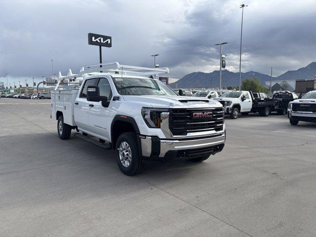 2026 GMC Sierra 2500HD Crew Cab, Long Bed, Pro, 4WD