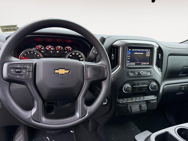 2026 Chevrolet Silverado 1500 4WD Crew Cab Short Bed Custom