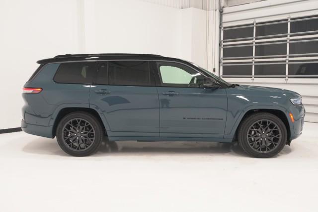 2026 Jeep Grand Cherokee L Summit 4x4
