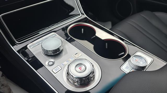 2026 Genesis GV80 2.5T AWD