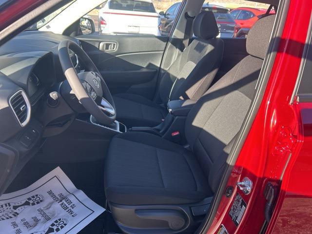 2026 Hyundai Venue SE