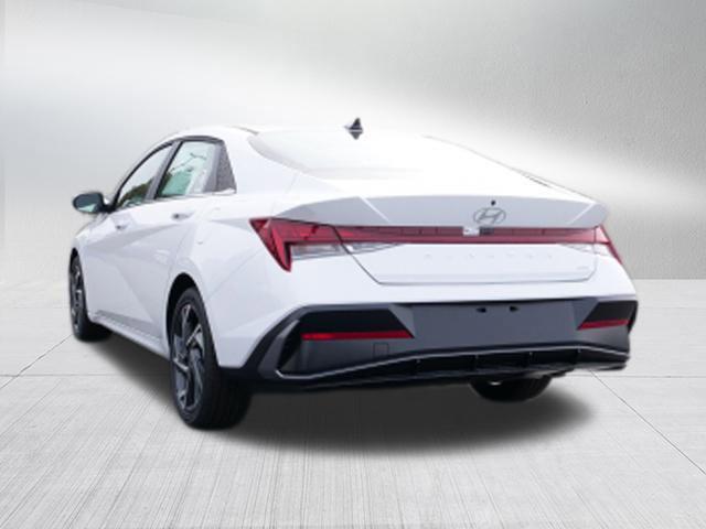 2026 Hyundai Elantra Hybrid Limited