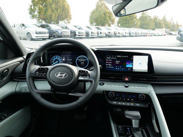 2026 Hyundai Elantra Hybrid Limited