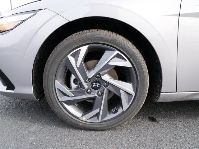 2026 Hyundai Elantra Hybrid Limited