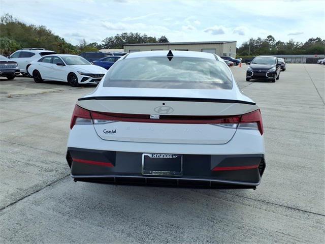 2026 Hyundai Elantra SEL Sport Premium