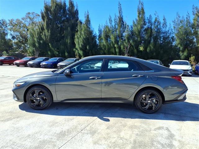 2026 Hyundai Elantra SEL Sport Premium
