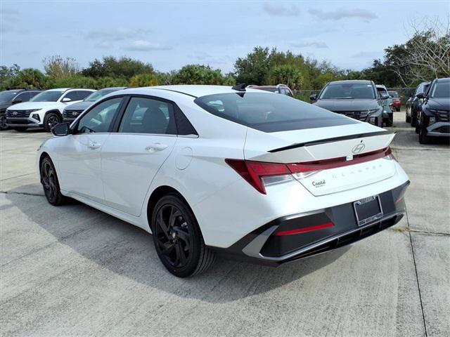 2026 Hyundai Elantra SEL Sport Premium