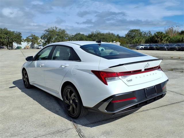 2026 Hyundai Elantra SEL Sport Premium