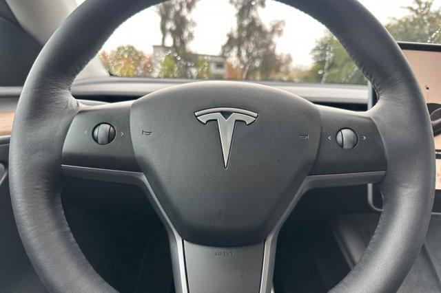 2022 Tesla Model Y Performance Dual Motor All-Wheel Drive