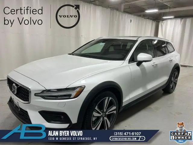 2025 Volvo V60 Cross Country Plus, B5 AWD Gas mild hybrid for sale in Syracuse, NY