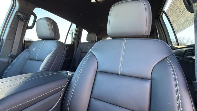 2026 GMC Acadia Elevation AWD