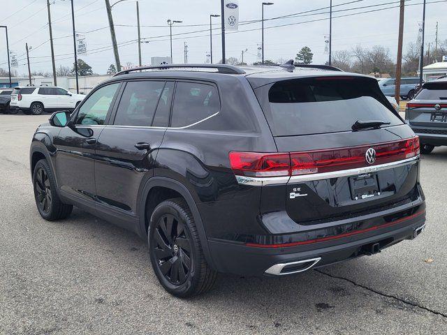 2026 Volkswagen Atlas SE with Technology