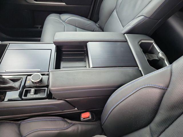 2025 Toyota Tundra Platinum Hybrid CrewMax 5.5' Bed