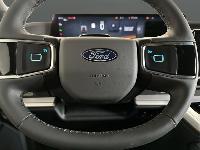 2026 Ford Expedition Max Active MAX