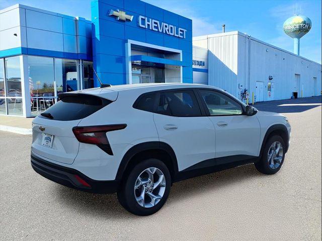 2026 Chevrolet Trax FWD LS