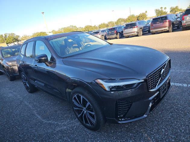 2025 Volvo XC60 B5 Plus