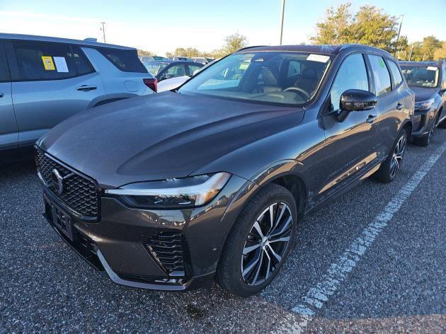 2025 Volvo XC60 B5 Plus