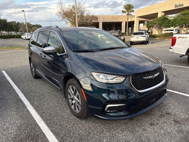 2022 Chrysler Pacifica Hybrid Pinnacle