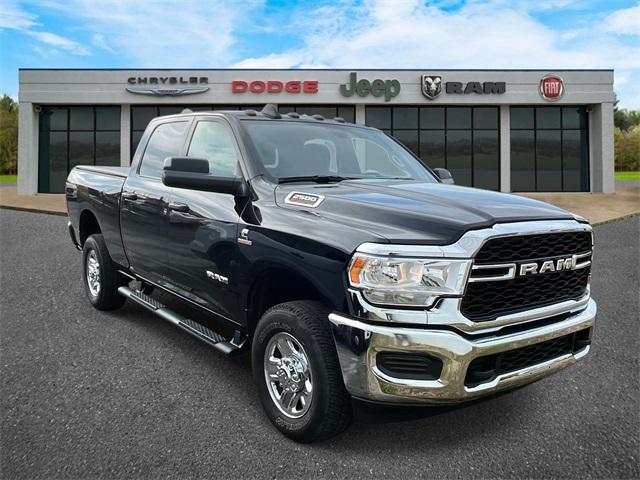 2022 RAM 2500 Tradesman Crew Cab 4x4 64 Box 2022 RAM 2500 Tradesman Crew Cab 4x4 64 Box