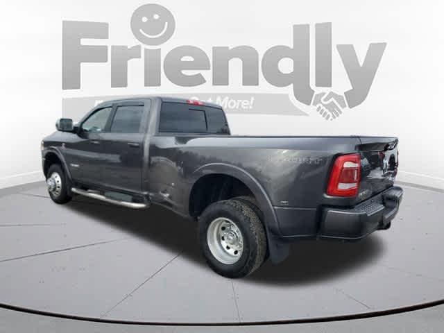 2022 RAM 3500 Laramie Crew Cab 4x4 8 Box