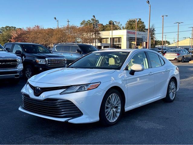 2019 Toyota Camry Hybrid XLE